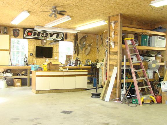 4th image of 2593 S 36th Ave