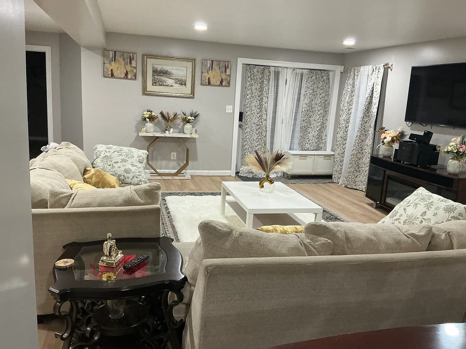 1 bed, 1650 sqft, $1,850 — Photo 3