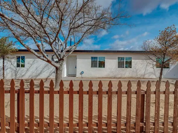 900 57th St NW, Albuquerque, NM 87105