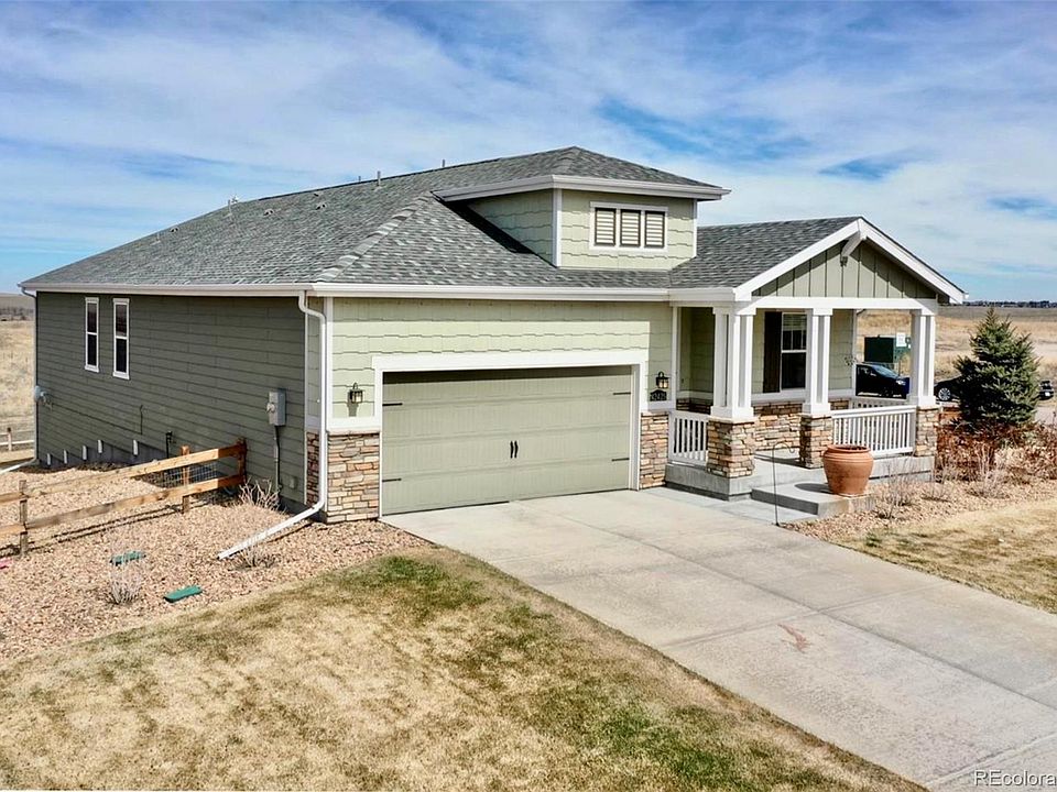 1st image of 42425 Forest Oaks Dr