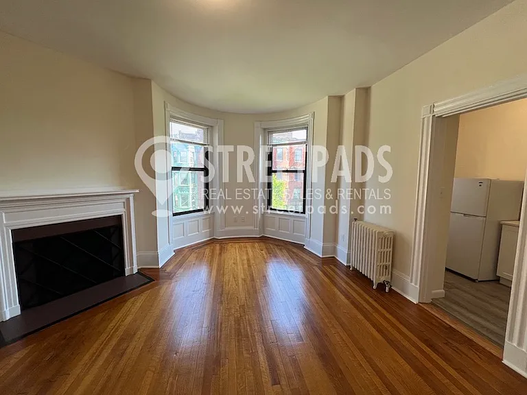 504 Beacon St #22 — Photo 2