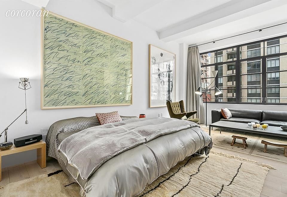 1st image of 404 Park Ave S APT 4B