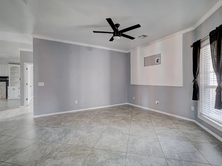 1209 SW 113th St — Photo 5