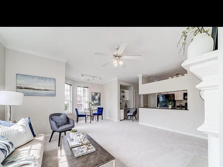 12900 Centre Park Cir #8 — Photo 13