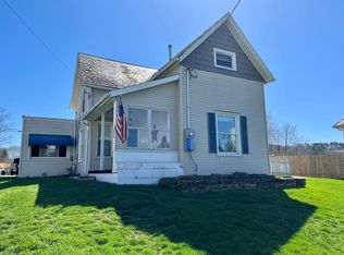 321 S Market St, Loudonville, OH 44842