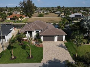 3927 SW 17th Pl, Cape Coral, FL 33914