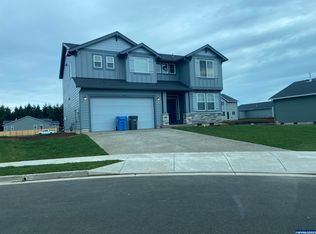 305 Walnut St, Mount Angel, OR 97362