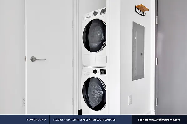 Rented by The Blueground | media 37