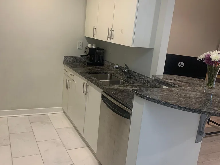 3338 Peachtree Rd NE #604 — Photo 7