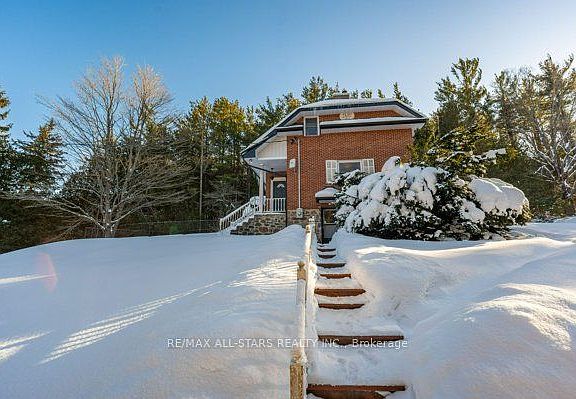 2nd image of 421 Hayes Line