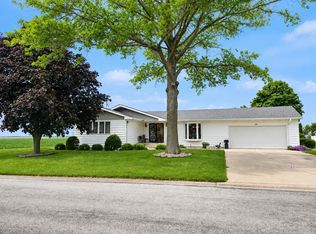 606 E Fine St, Ashkum, IL 60911