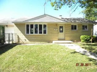 2028 Irving Pkwy, Waukegan, IL 60087