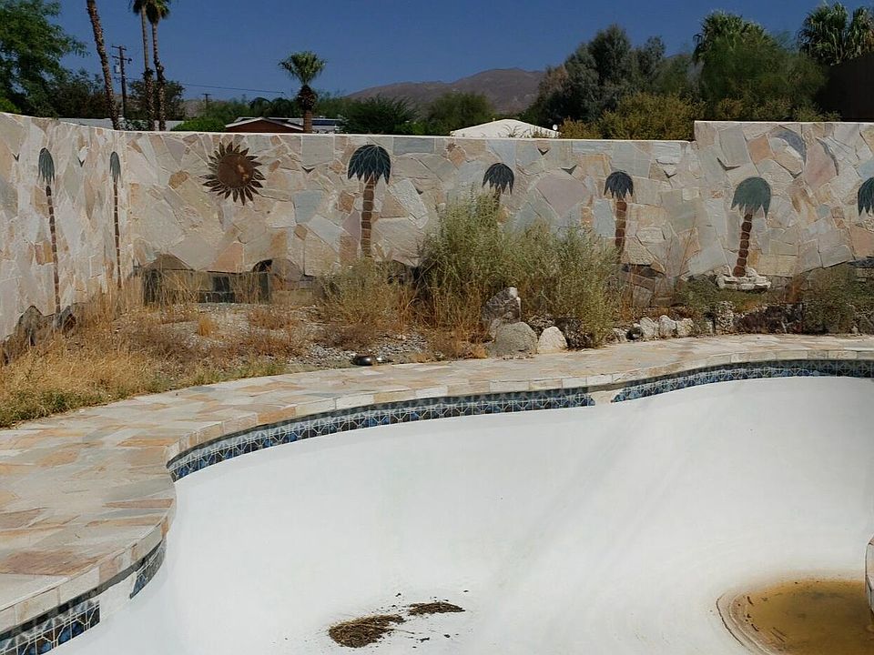 2nd image of 66940 Hacienda Ave