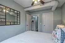 720 W 37th St #2 — Photo 28