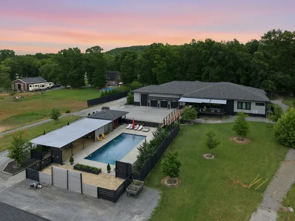 567 Cranor Rd, Murfreesboro, TN 37130