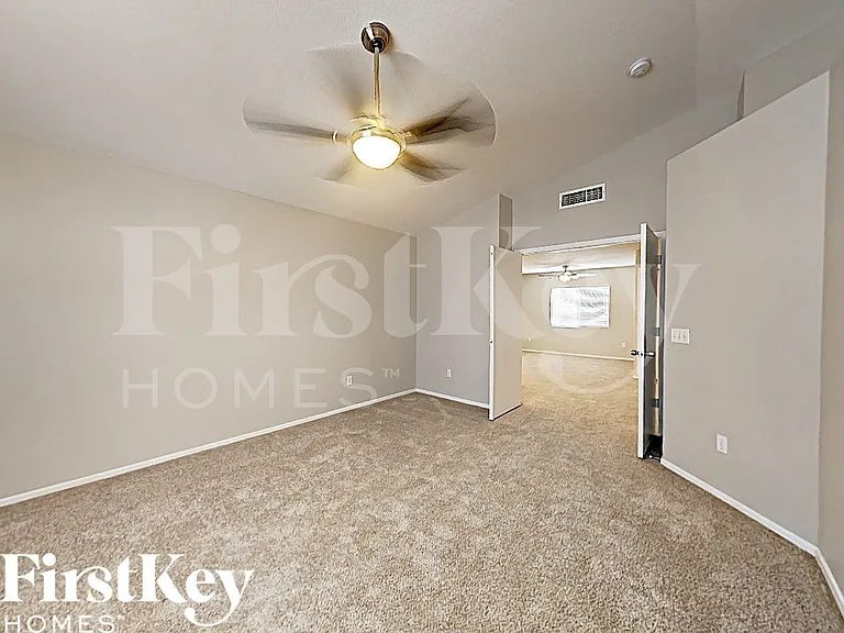 7323 E Navarro Ave — Photo 10