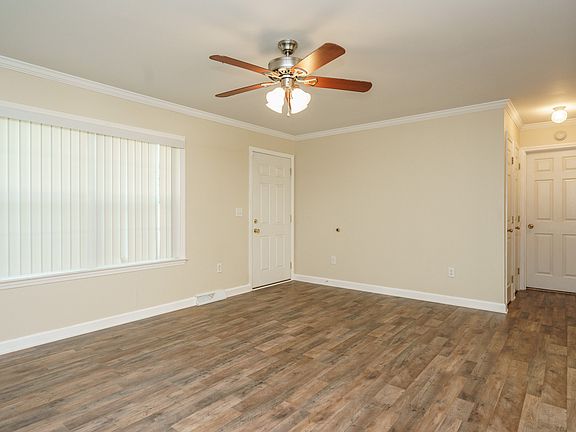 4th image of 3004 Danville St