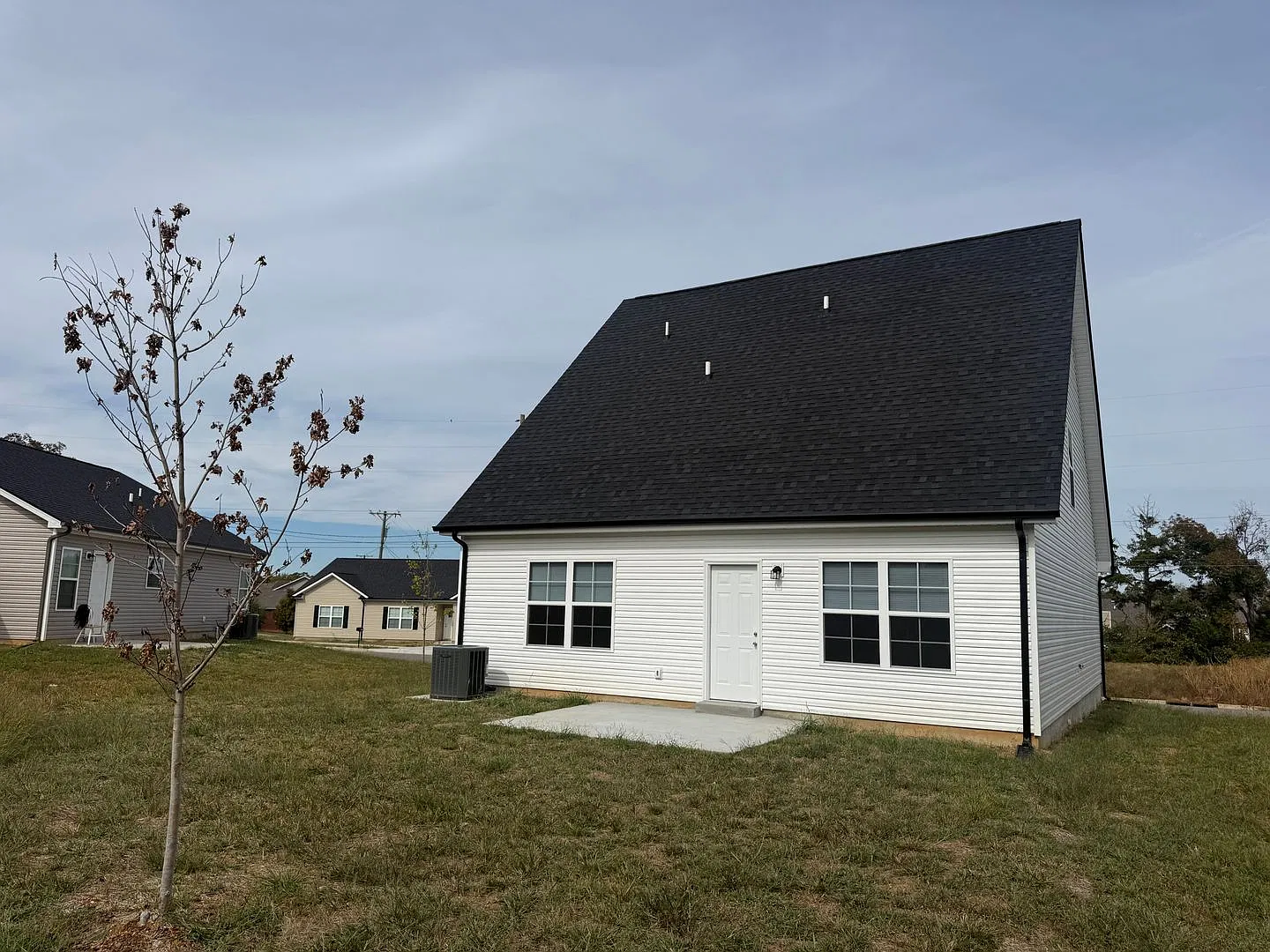 Beautiful New Construction Home with Open-Concept Living! — Photo 4