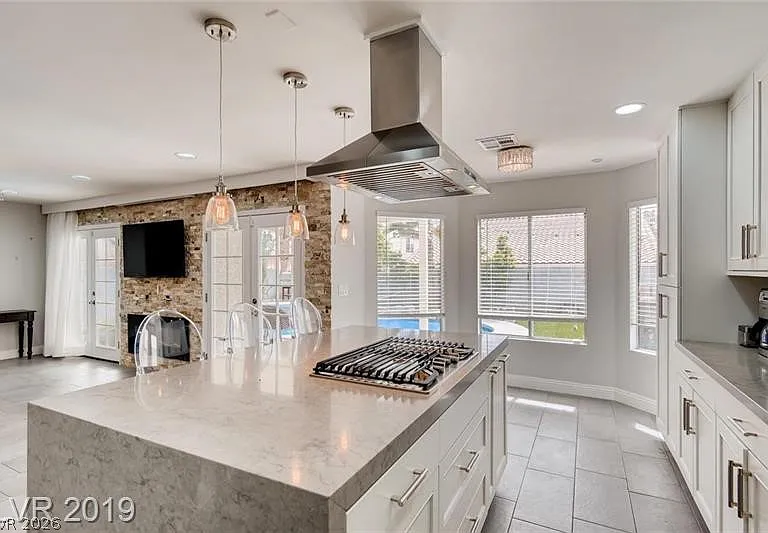 8645 Caribbean Ct — Photo 8