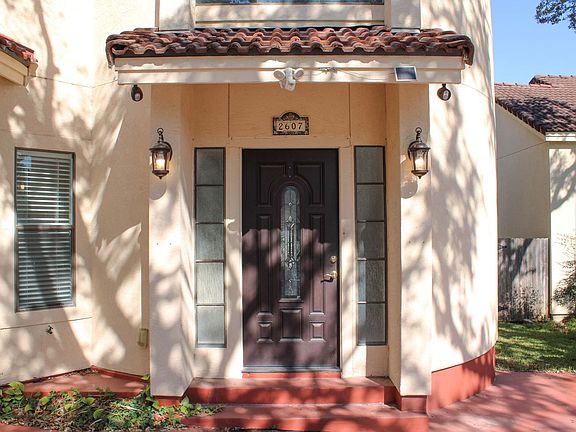 3rd image of 2607 Chestnut Bnd