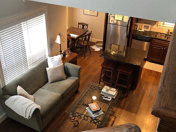 2nd image of 4513 Emerson Ave