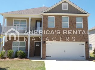 1111 Pine Valley Dr, Calera, AL 35040