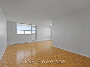 105 Rowena Dr #1005, Toronto, ON M3A 1R3