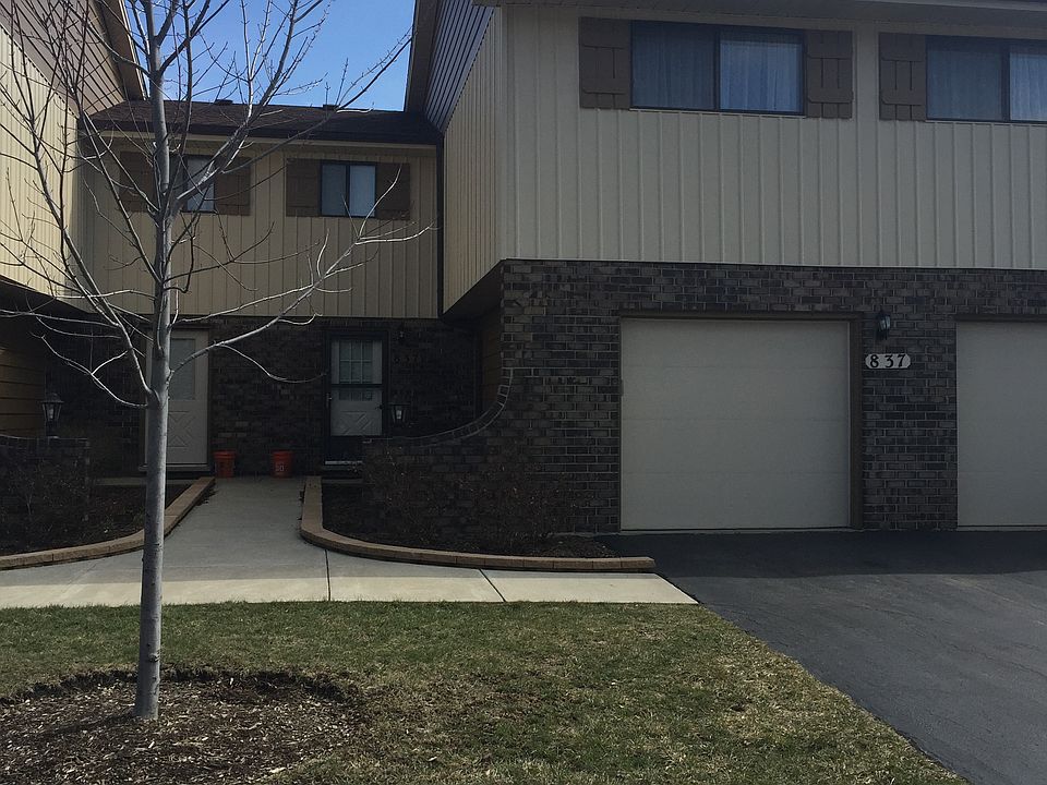1st image of 837 Dighton Ln