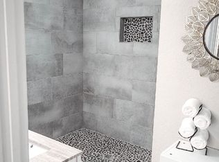 2324 W Walnut St, Tampa, FL 33607