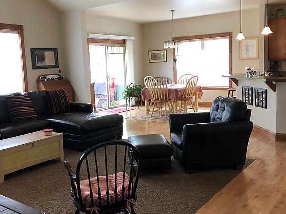5th image of 2735 Juneau Ct