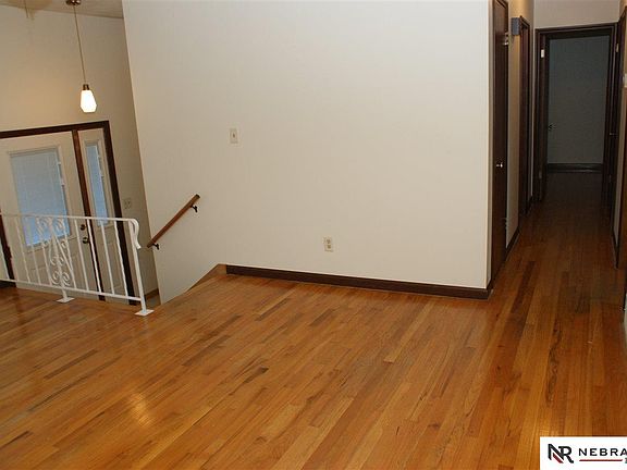 2nd image of 3007 Evelyn St