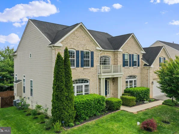 11242 Suffolk Dr, Hagerstown, MD 21742