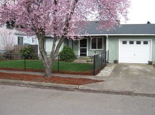 186 A St, Creswell, OR 97426