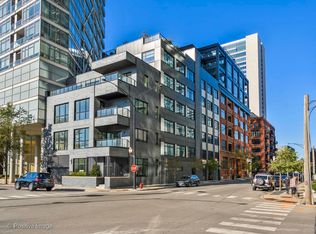 668 N Kingsbury St APT 406, Chicago, IL
