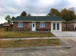 318 Federal Dr, Westwego, LA 70094