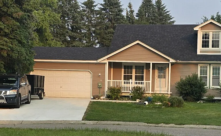 Lakeland Ct — Photo 1