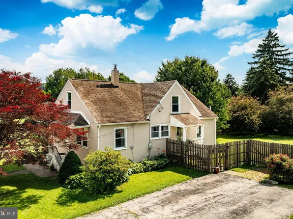 380 Atkins Ave, Coatesville, PA 19320