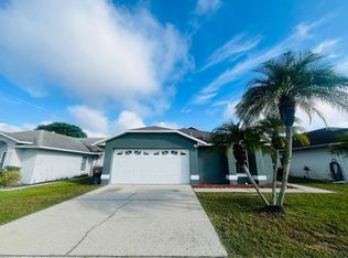 3038 Bloomsbury Dr, Kissimmee, FL 34747