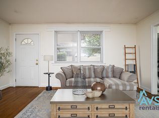 3017 Longleaf Rd, Columbia, SC 29205