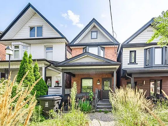 4th image of 213 Langley Ave #2