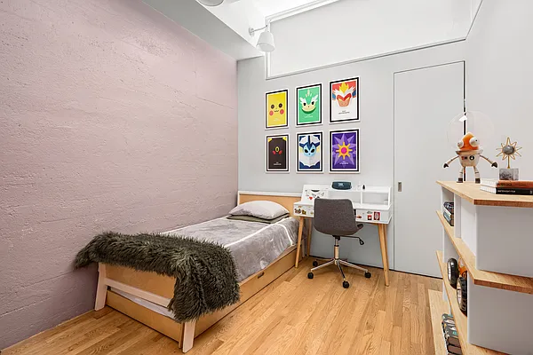 Sold by Compass | media 13