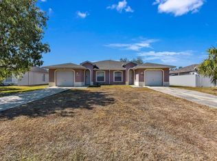 1208/1210 SE 24th Ave, Cape Coral, FL 33990
