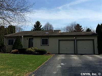1st image of 211 Woodmont Dr