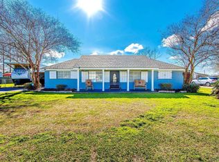 415 N Cedar St, Lockport, LA 70374