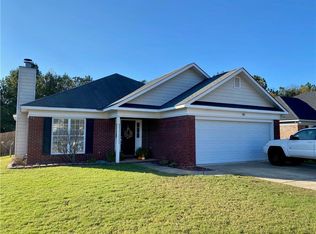 48 Lincolnshire Ln, Phenix City, AL 36870