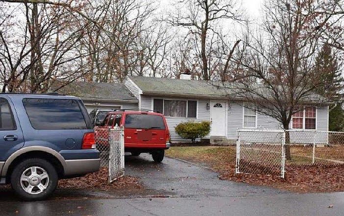 2nd image of 2118 Dover Pines Ave