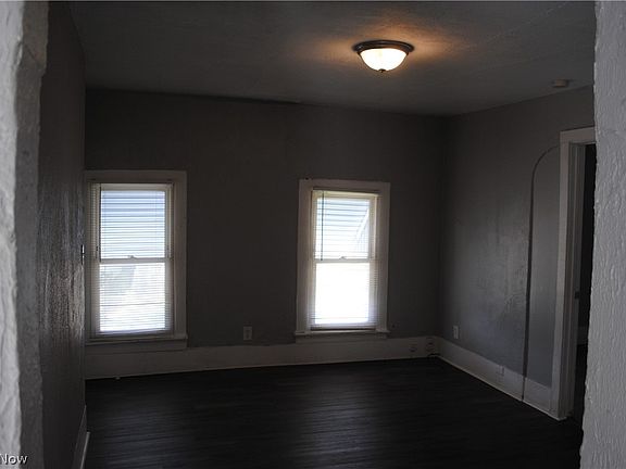 4th image of 3791 W 38th St