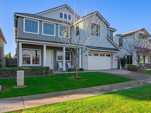 3rd image of 2913 E ARABIAN Drive