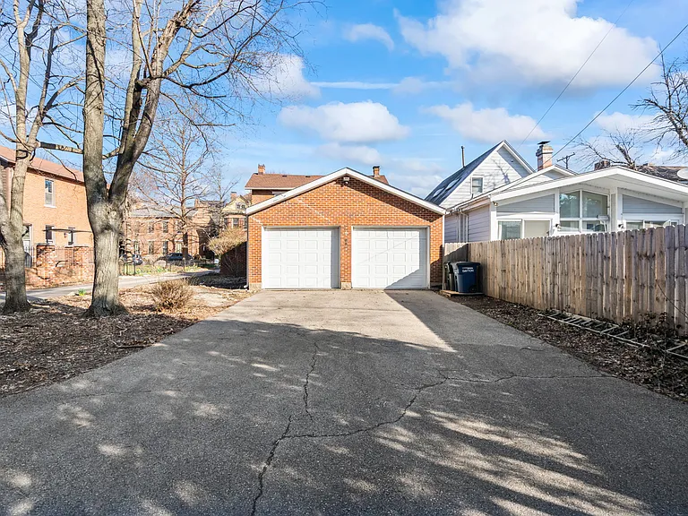80 Green St — Photo 27