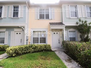52 Simonton Cir, Fort Lauderdale, FL 33326